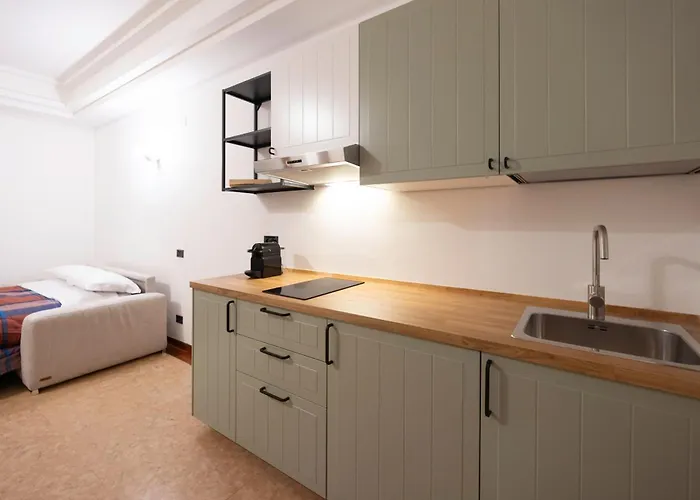 Le Torri, By Short Holidays * Bologna