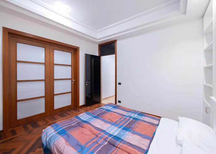 Le Torri, By Short Holidays *