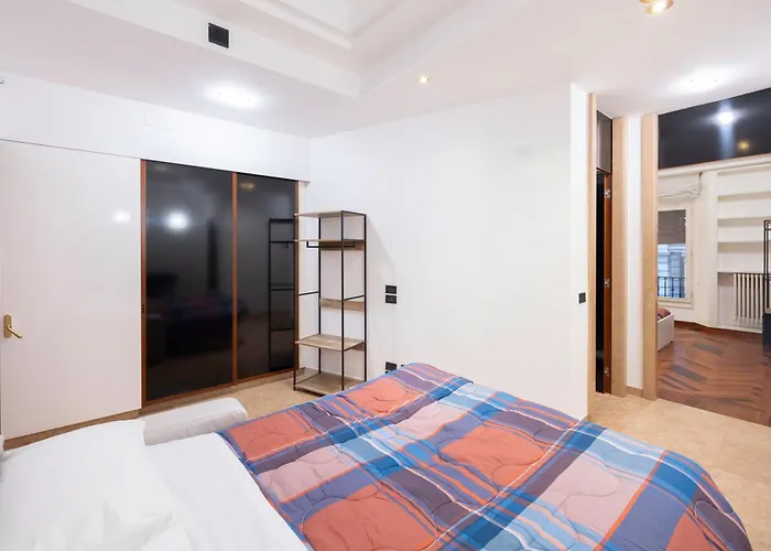 Le Torri, By Short Holidays Apartment